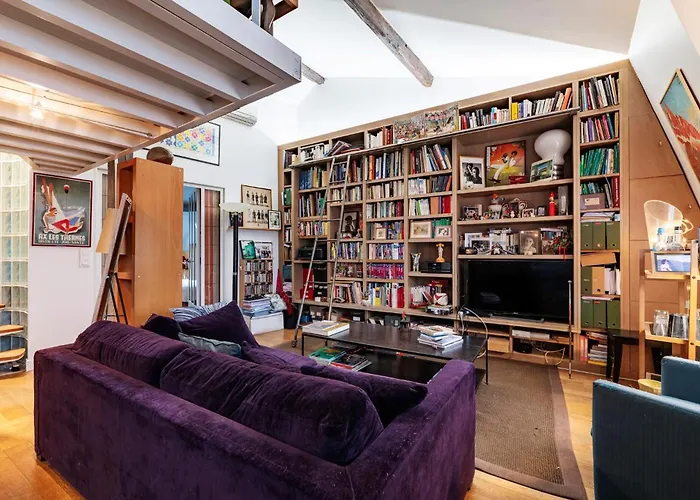 Veeve - Reader's Retreat *