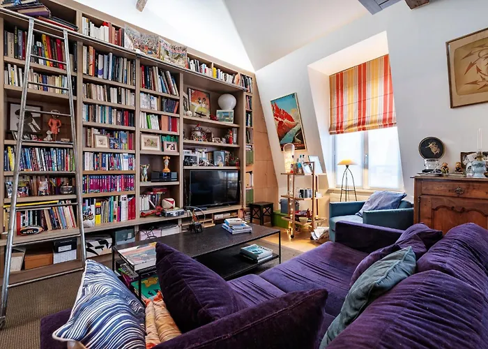 Veeve - Reader's Retreat * パリ